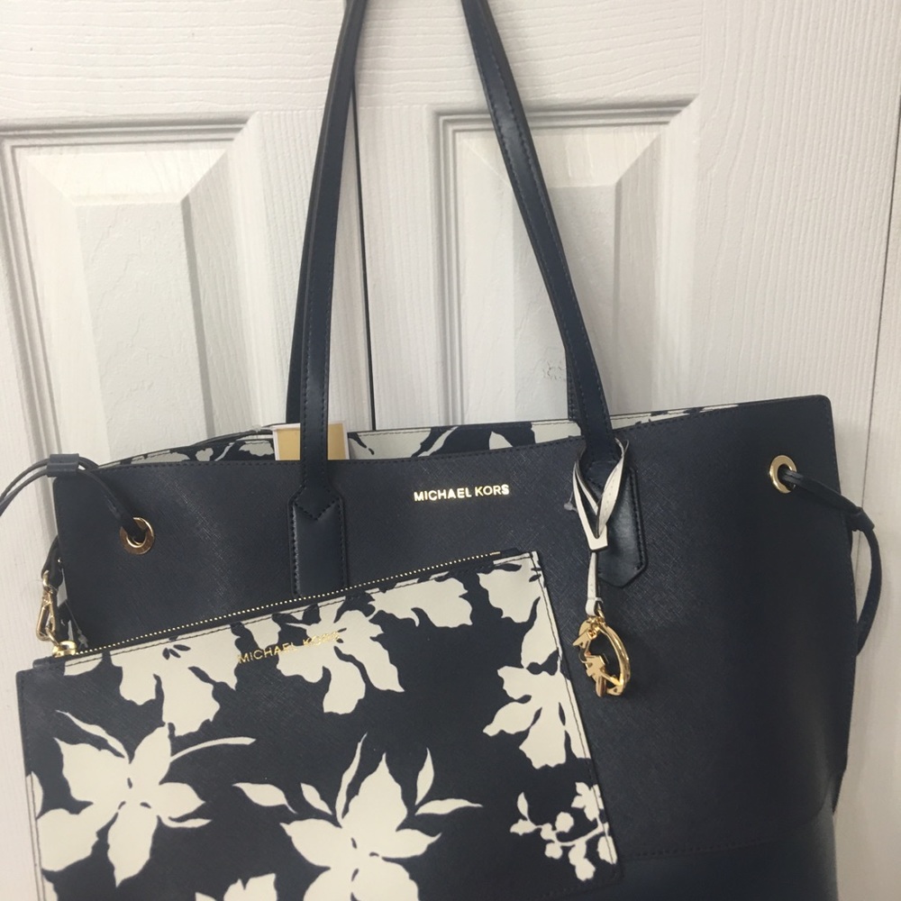 Michael Kors Trista tote